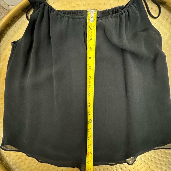 Aritzia 100% Silk Quiet Luxury Dark Feminine Minimalist Preppy Office Blouse XS - Picture 8 of 8